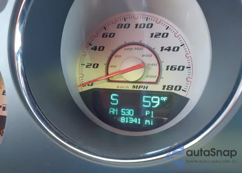 2011 Dodge Challenger Srt8 from USA, damaged, VIN 2B3CJ7DJ4BH561971